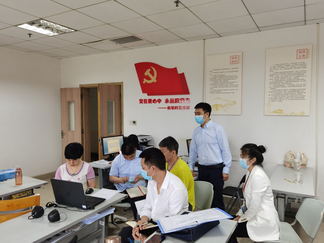 eae92eda3d36bc219415ba303ab405e.jpg