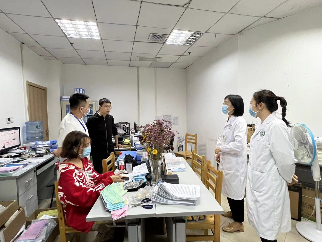 刘书记.jpg